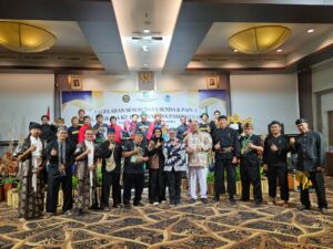 Peran Aktif ISBI Bandung Membina Seni Budaya Sunda di Papua melalui Program KKN Tematik MBKM Mandiri